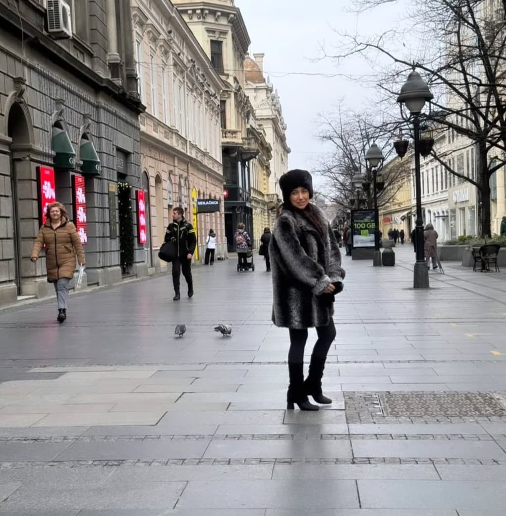 Ревии од светот